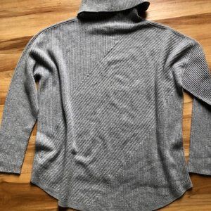 Eileen Fisher 100% Cashmere Turtleneck